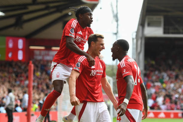 开对手防线 开对手防线