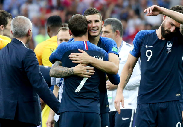 诞生时的稚 诞生时的稚