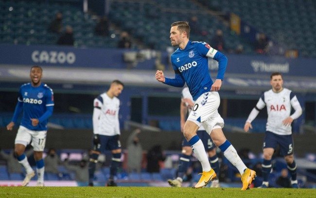 梅西和姆巴 梅西和姆巴