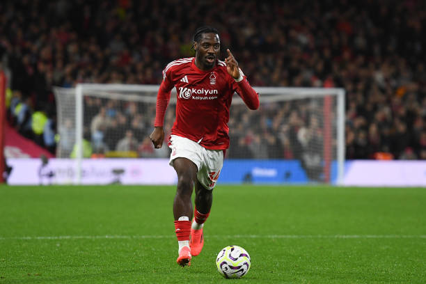 馬卡報為球 馬卡報為球