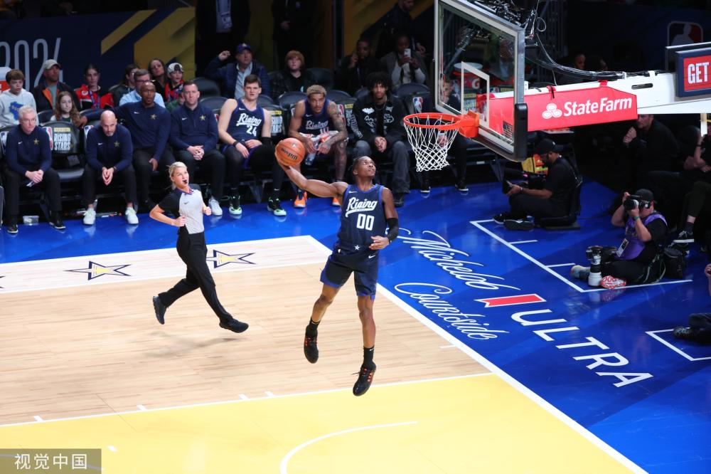 坛舞台上 坛舞台上